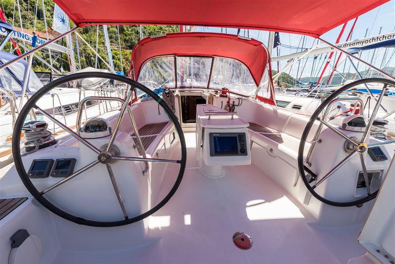 Book yachts online - sailboat - Oceanis 43 - SREBRNA II - rent