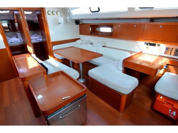 Book yachts online - sailboat - Oceanis 50 Family - LARA  - rent