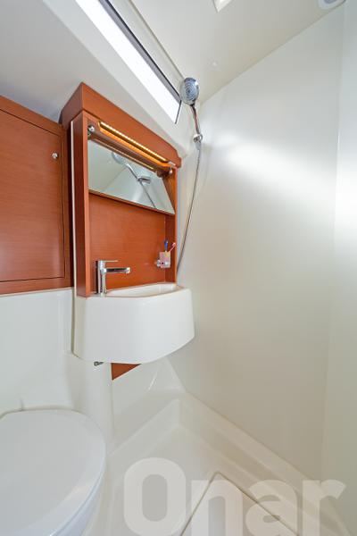 Book yachts online - sailboat - Oceanis 51.1 (4+1 cab) A/C &amp; GEN. - ONAR - rent