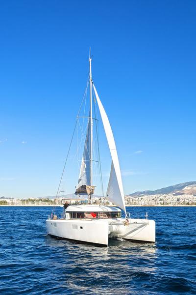 Book yachts online - catamaran - Lagoon 39 - Tortilla - rent