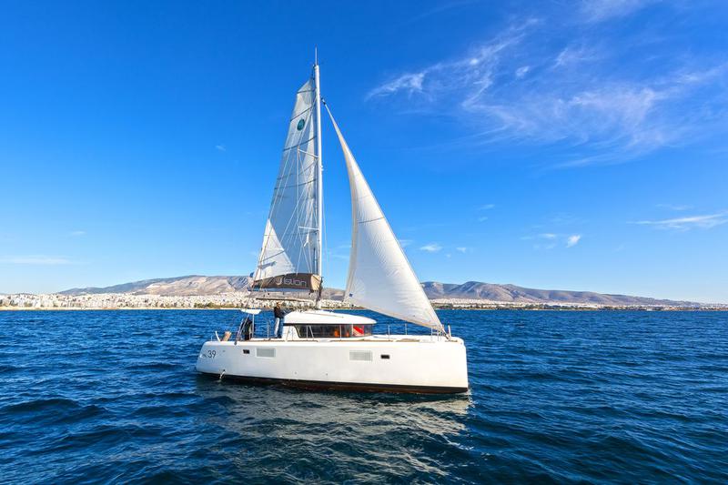 Book yachts online - catamaran - Lagoon 39 - Tortilla - rent