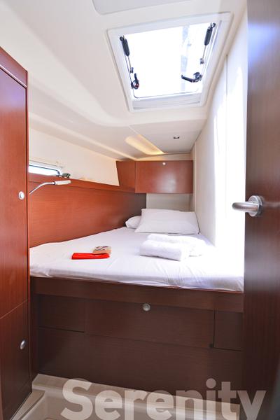 Book yachts online - sailboat - Hanse 455 - Serenity - rent