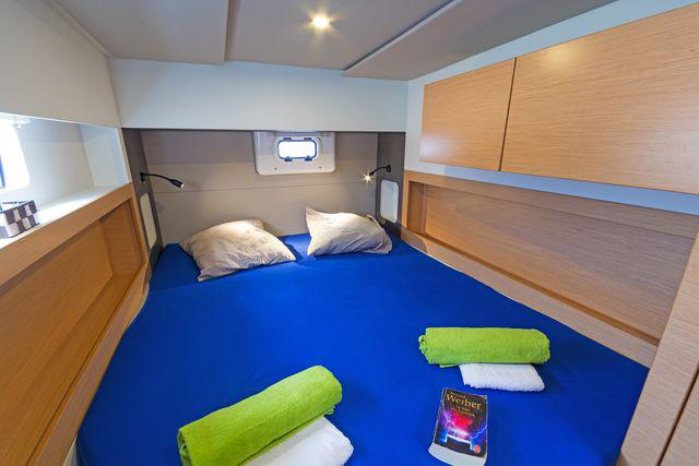 Book yachts online - catamaran - Nautitech Open 40 - MOONLIGHT  - rent