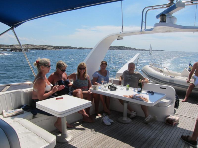 Book yachts online - motorboat - Vitech 72 - Sea Dream - rent