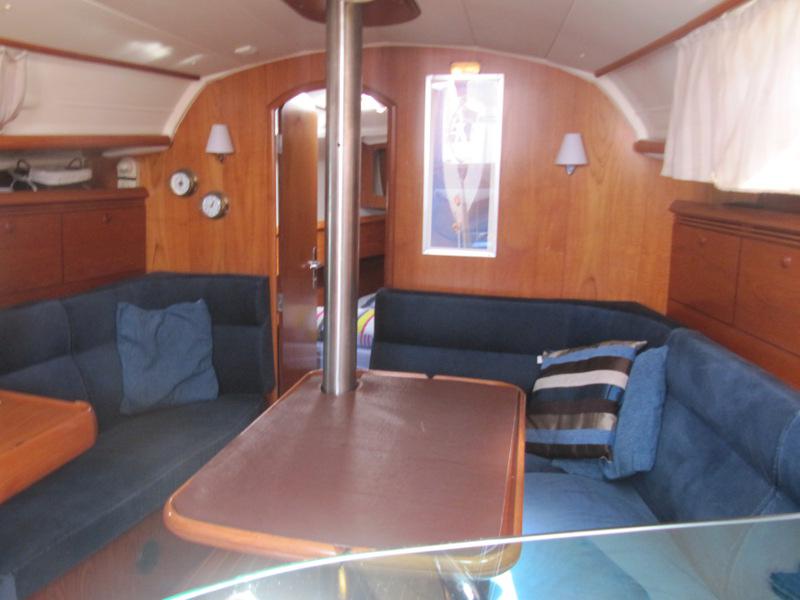 Book yachts online - sailboat - Sun Odyssey 35 - Alpha I - rent