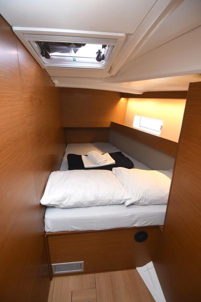 Book yachts online - sailboat - Sun Odyssey 490 "LUXE" - Caruso - rent