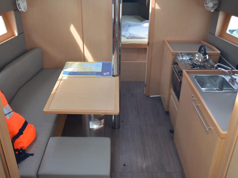 Book yachts online - sailboat - Oceanis 38.1 - Fany - rent