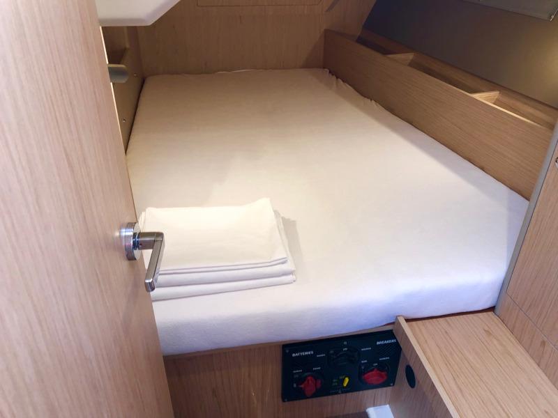 Book yachts online - sailboat - Oceanis 41.1 - Wave - rent