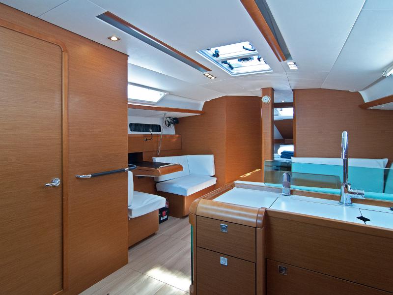 Book yachts online - sailboat - Sun Odyssey 449 - Adria Wave - rent