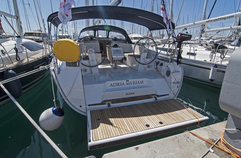 Book yachts online - sailboat - Bavaria Cruiser 46 - Adria Myriam - rent