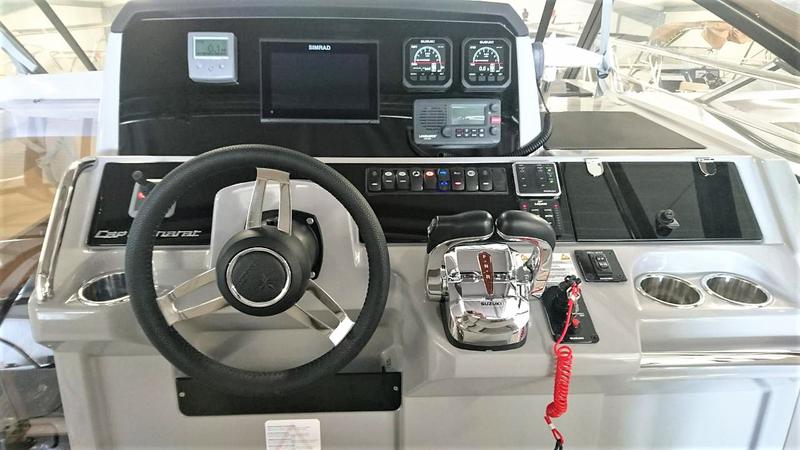 Book yachts online - motorboat - Jeanneau Cap Camarat 10.5 WA - Jeanneau Cap Camarat 10.5 WA - rent