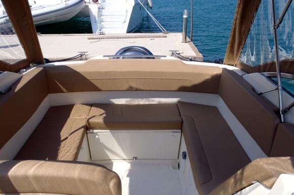 Book yachts online - motorboat - Jeanneau Cap Camarat 7.5 DC - Jeanneau Cap Camarat 7.5 DC - rent