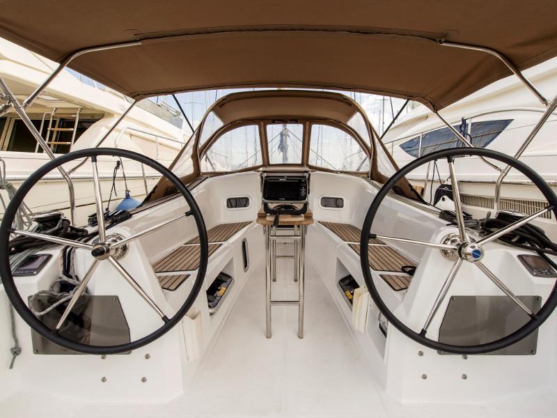 Book yachts online - sailboat - Sun Odyssey 349 - Kydonia - rent