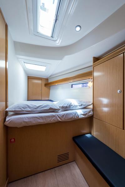 Book yachts online - sailboat - Bavaria Cruiser 50 - Altair - Bow &amp; Solar - rent