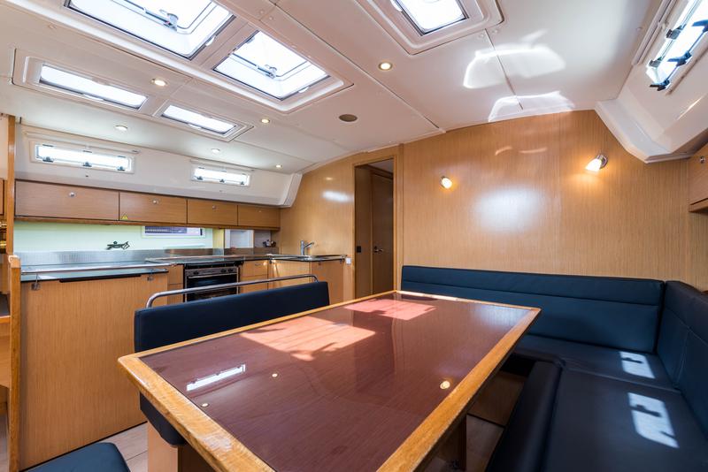 Book yachts online - sailboat - Bavaria Cruiser 50 - Altair - Bow &amp; Solar - rent