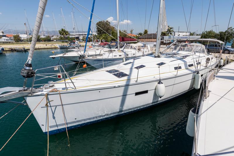 Book yachts online - sailboat - Bavaria Cruiser 50 - Altair - Bow &amp; Solar - rent
