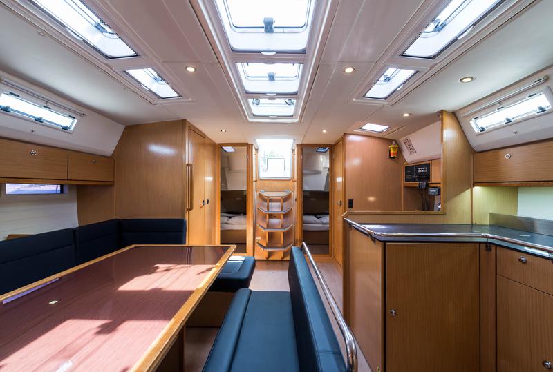 Book yachts online - sailboat - Bavaria Cruiser 50 - Altair - Bow &amp; Solar - rent