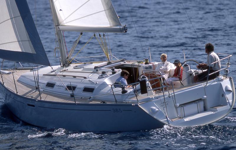 Book yachts online - sailboat - Dufour 385 - Tiare - rent