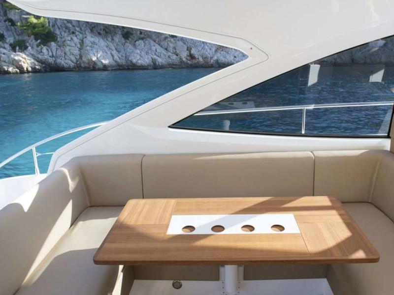 Book yachts online - motorboat - Targa 50 GT - Chill - rent