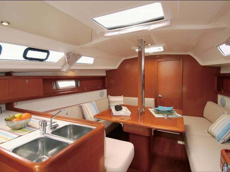 Book yachts online - sailboat - Oceanis 34 - Christiana - rent