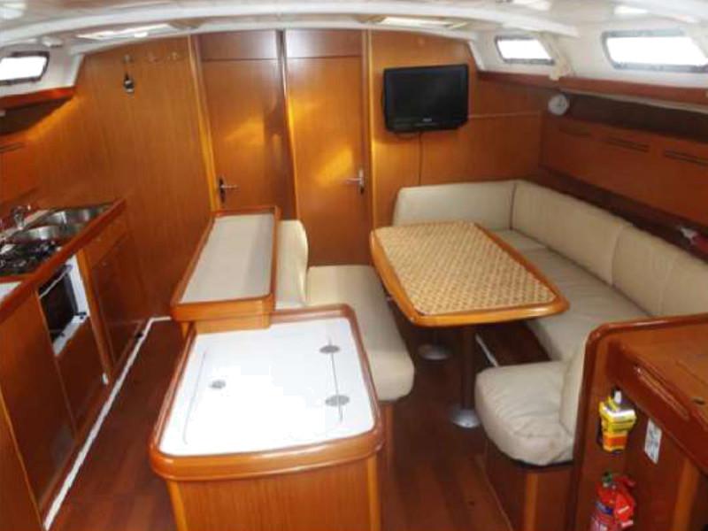 Book yachts online - sailboat - Cyclades 50.5 - Moonbreeze - rent