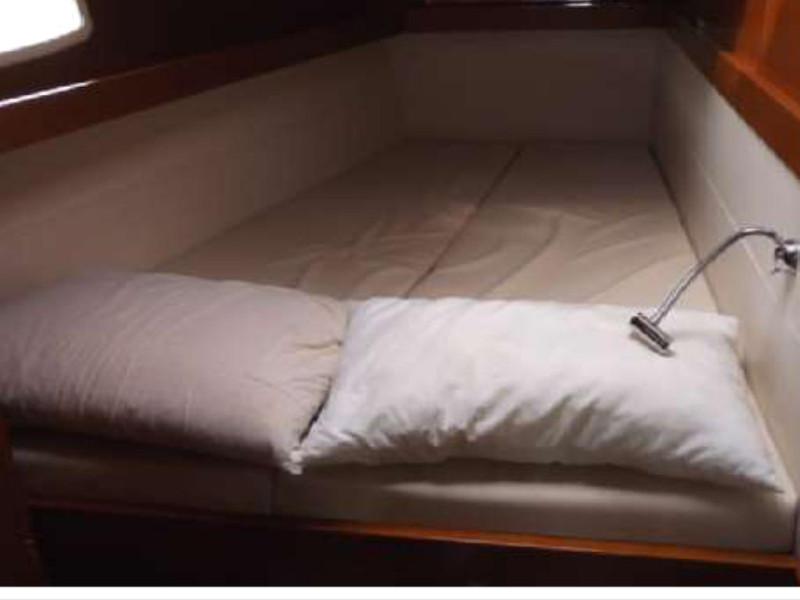 Book yachts online - sailboat - Oceanis 50 Family - In Compliance - rent