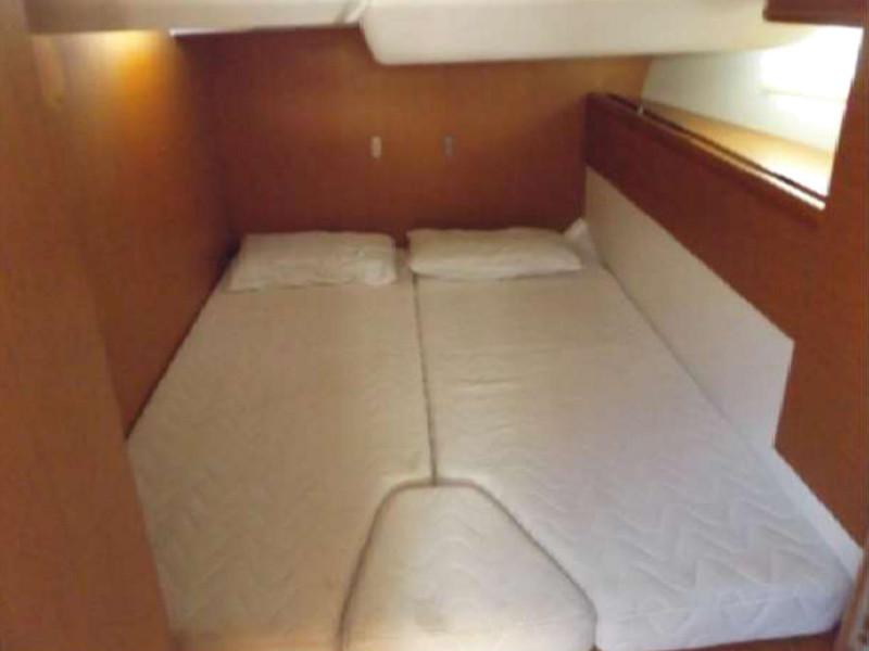 Book yachts online - sailboat - Jeanneau 53 - Big Fella Thanks - rent