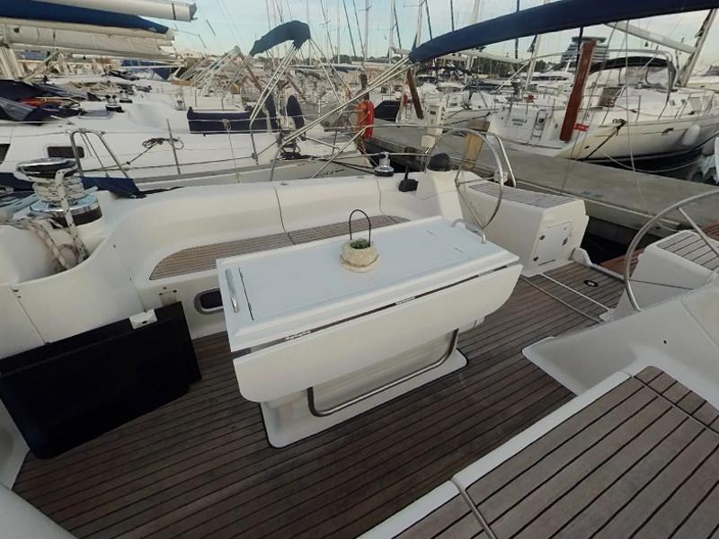 Book yachts online - sailboat - Bavaria 50 - AYC BAVARIA - rent