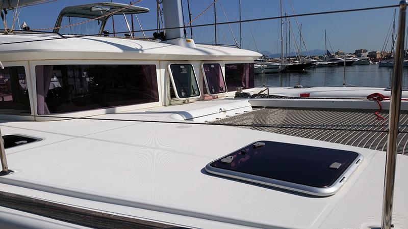 Book yachts online - catamaran - Lagoon 400 - Delfis - rent