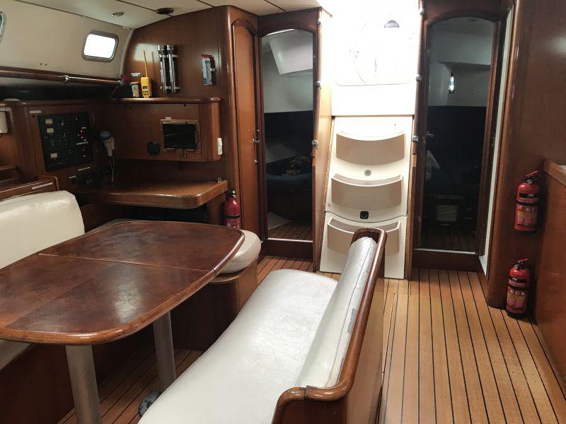 Book yachts online - sailboat - Oceanis 461 - Alboran XII Pampero (Radazul) - rent