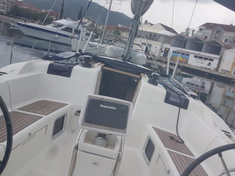 Book yachts online - sailboat - Sun Odyssey 439 - Victoria of Sweden - rent