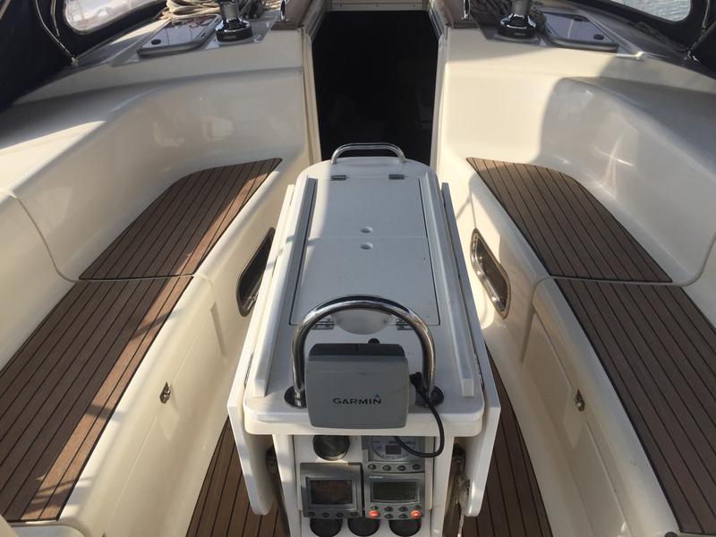 Book yachts online - sailboat - Bavaria 44 - Bavaria 44 (2003) - rent