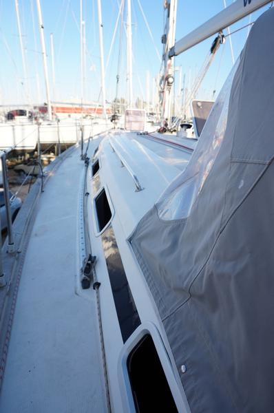 Book yachts online - sailboat - Bavaria 44 - Bavaria 44 (2002) - rent