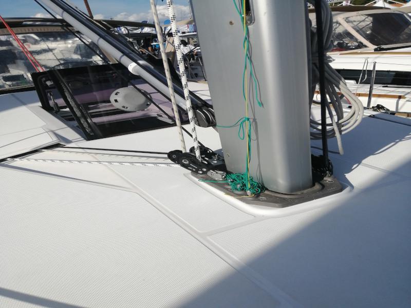 Book yachts online - sailboat - Sun Odyssey 439 - Mario - rent