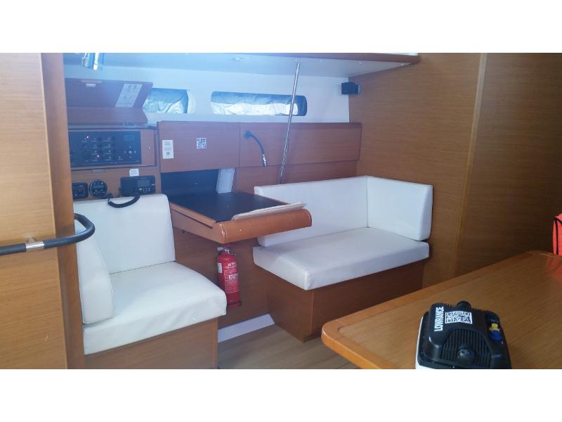 Book yachts online - sailboat - Sun Odyssey 439 - Mario - rent