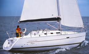 Book yachts online - sailboat - Oceanis 323 - Aife - rent