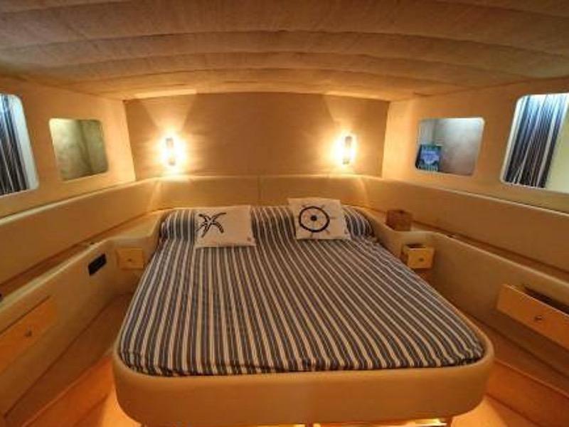 Book yachts online - motorboat - Riva 50 - Diable - rent