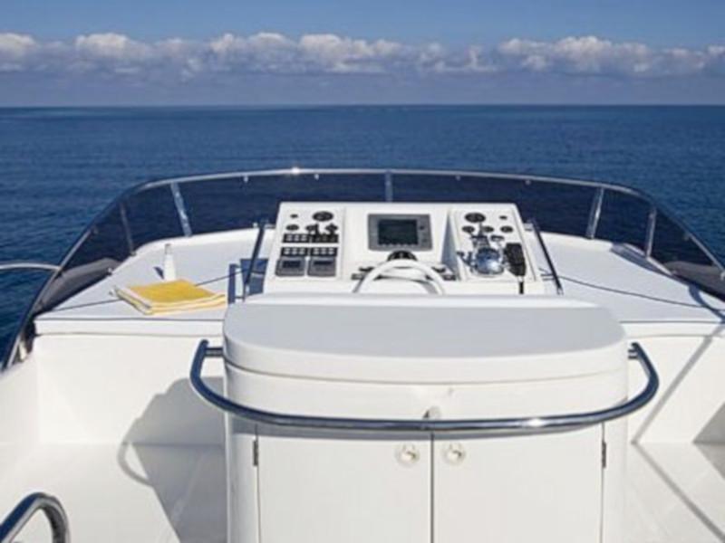 Book yachts online - motorboat - Aicon 54 Fly - Mary Rose - rent