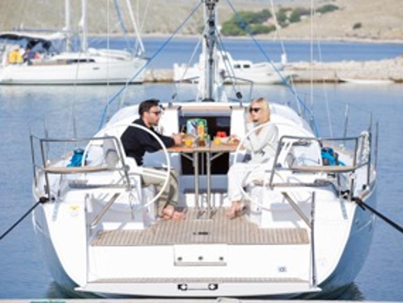 Book yachts online - sailboat - Elan 40 Impression - Charlie - rent