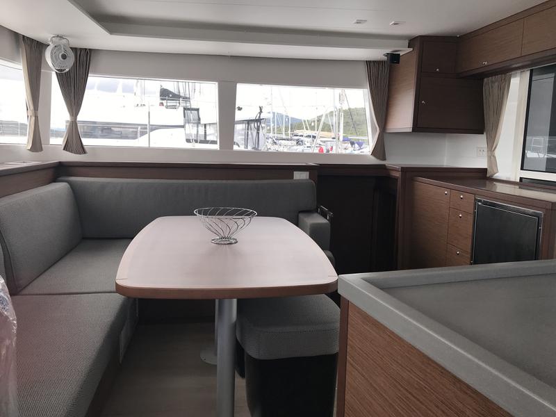 Book yachts online - catamaran - Lagoon 450F - Rigel Kentaurus (GND) - rent