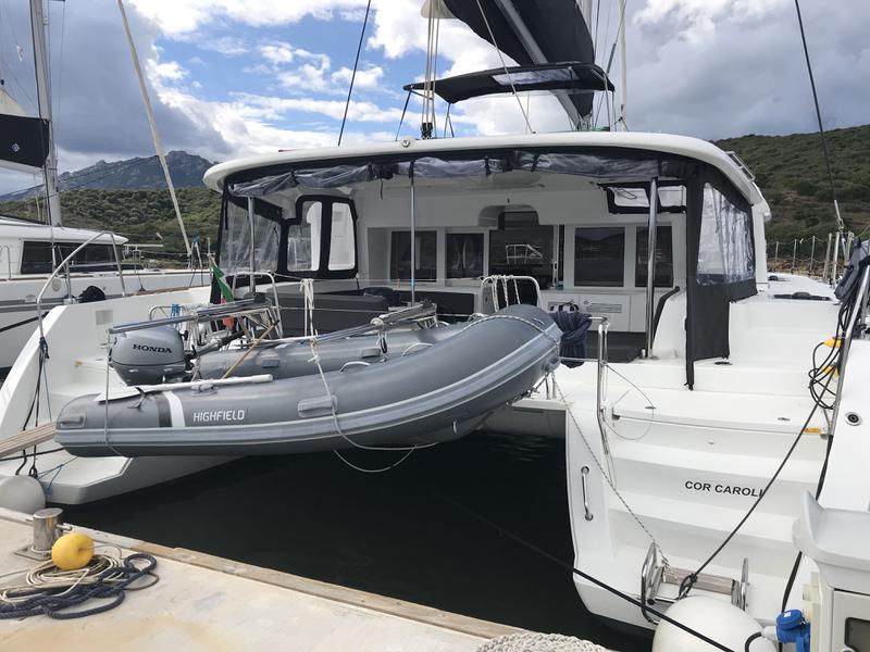 Book yachts online - catamaran - Lagoon 450F - Cor Caroli (SXM) - rent