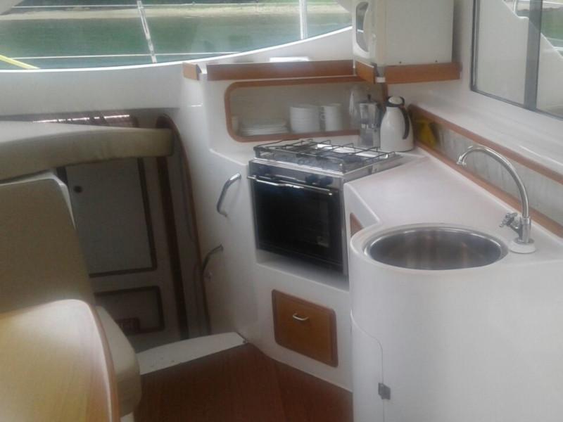 Book yachts online - catamaran - Catflash 35 - Dakota - rent