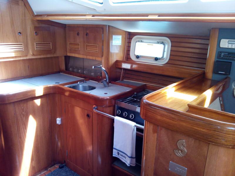 Book yachts online - sailboat - Beneteau Oceanis 500 - Lua - rent