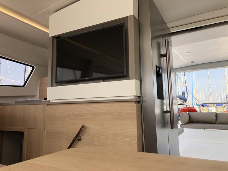 Book yachts online - catamaran - Bali 4.5 Salina - Salina - rent