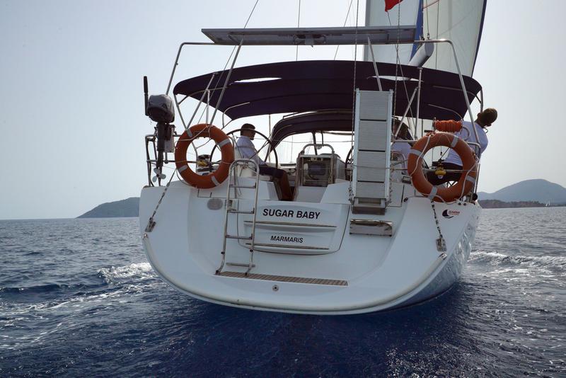 Book yachts online - sailboat - Jeanneau 53 - Sugar Baby - rent