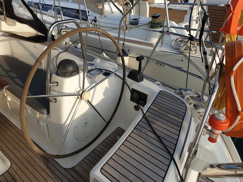 Book yachts online - sailboat - Bavaria 50 Cruiser - Naxia - rent
