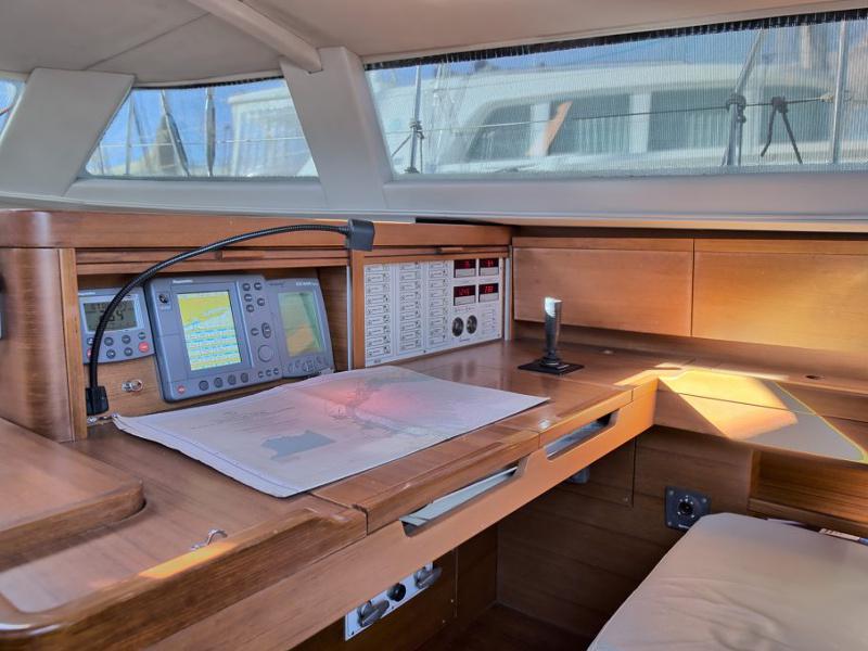 Book yachts online - sailboat - Shipman 50 - Saint Maxime - rent