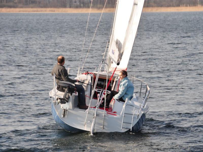 Book yachts online - sailboat - Maxus 22 Prestige - URANIA - rent