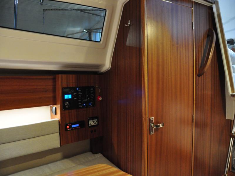Book yachts online - sailboat - Maxus Evo 24 Prestige + - MISTY RAIN - rent