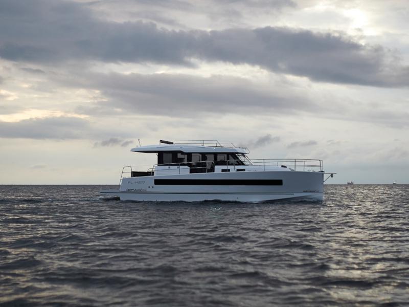 Book yachts online - motorboat - Northman 1200 - MARINA - rent